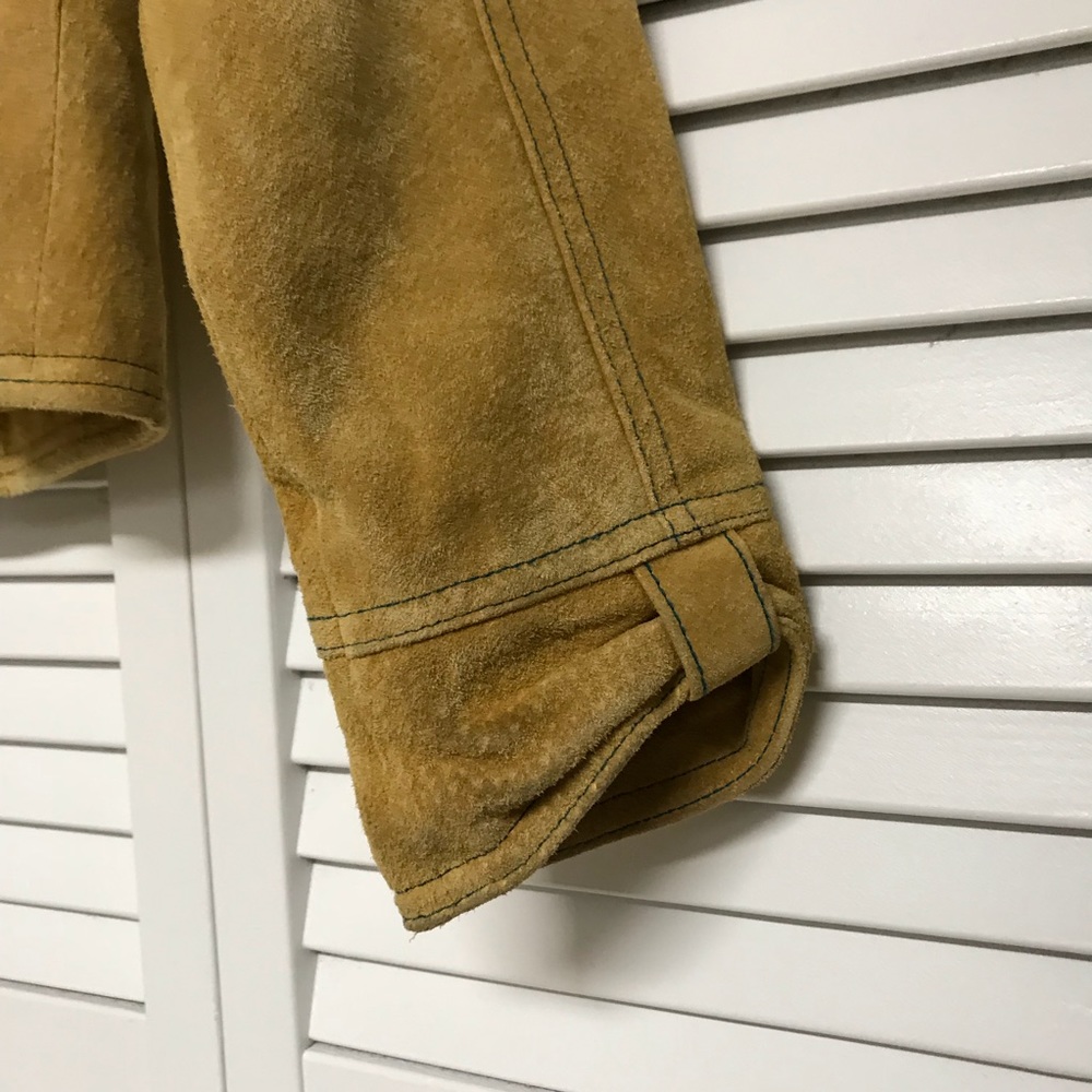 Live a Little Jacket 🧥 - Picture 3 of 4